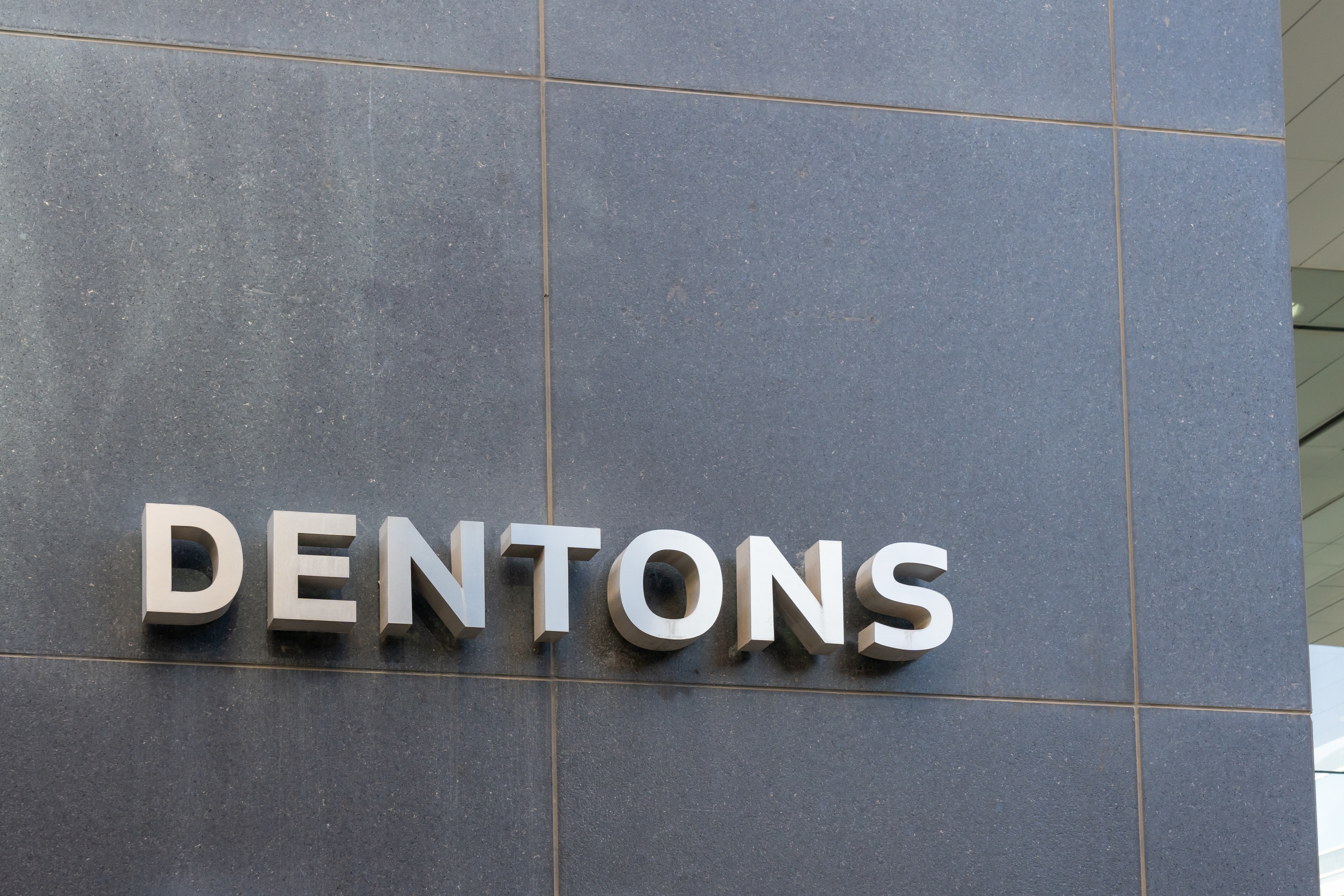 VMA GROUP Sources Internal Communications Contractor for Dentons